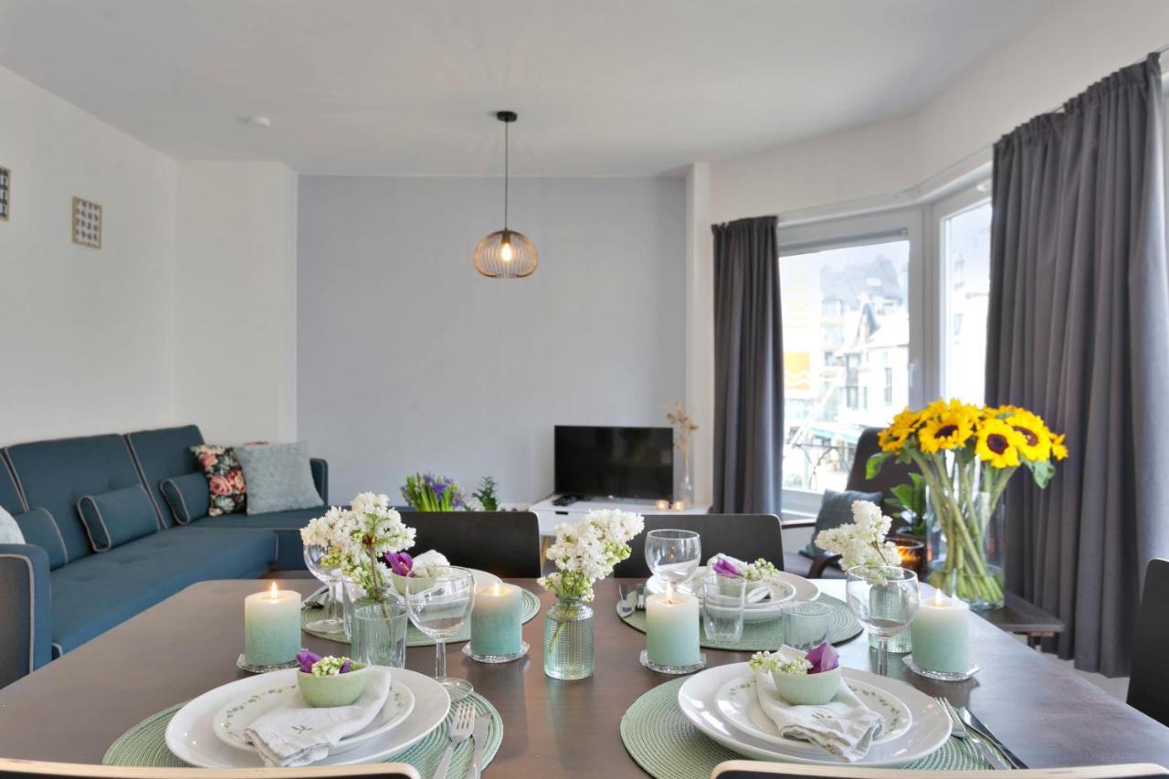 Charming Family Apartment Near The Beach De Panne Buitenkant foto